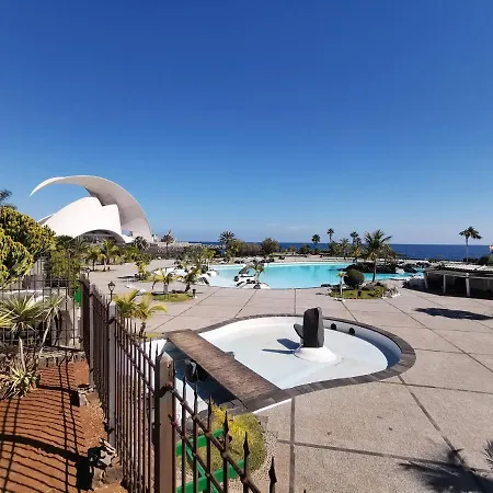 Daire Home2book Charming Cruz Urban Center, Terrace *